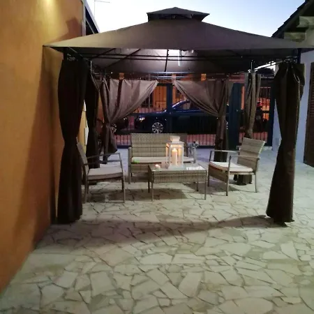 Comfortable In Ragusa With Pool Trecasuzze