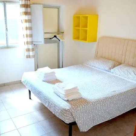 Βίλα Comfortable In Ragusa With Pool