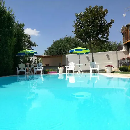 Βίλα Comfortable In Ragusa With Pool Trecasuzze